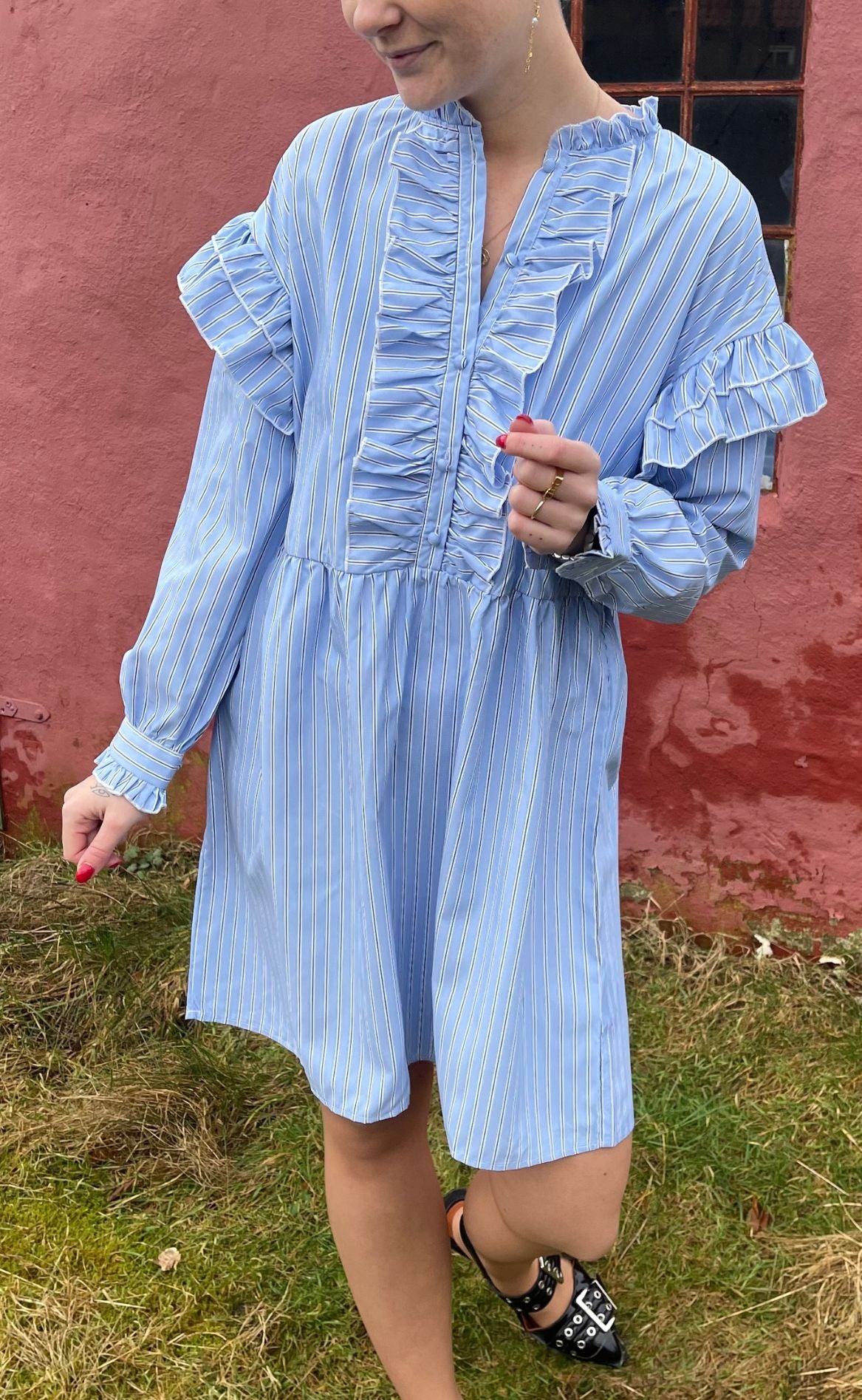 Kjole Amira Blue W Stripes Fra Mulieres - 5738539044107