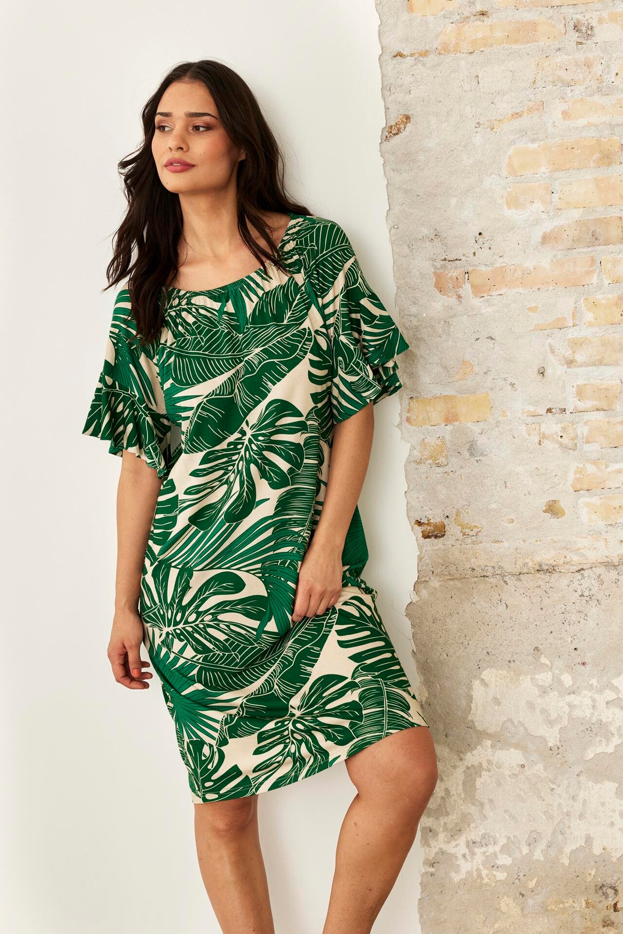Adventure Kjole Farve Green Størrelse M Dame Fra In Front - 5714220338588