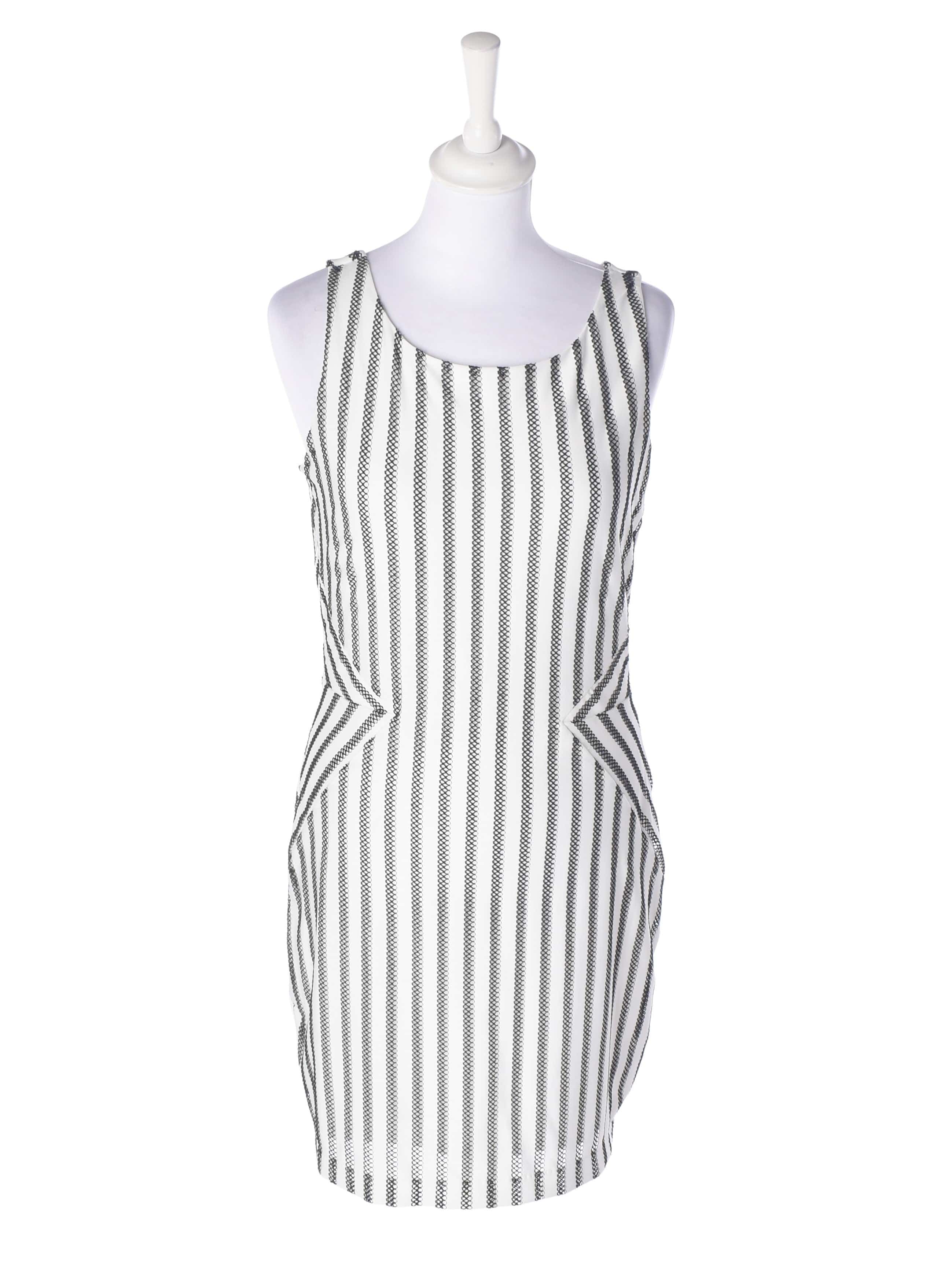Secondhand Kjole M Fra Guess
