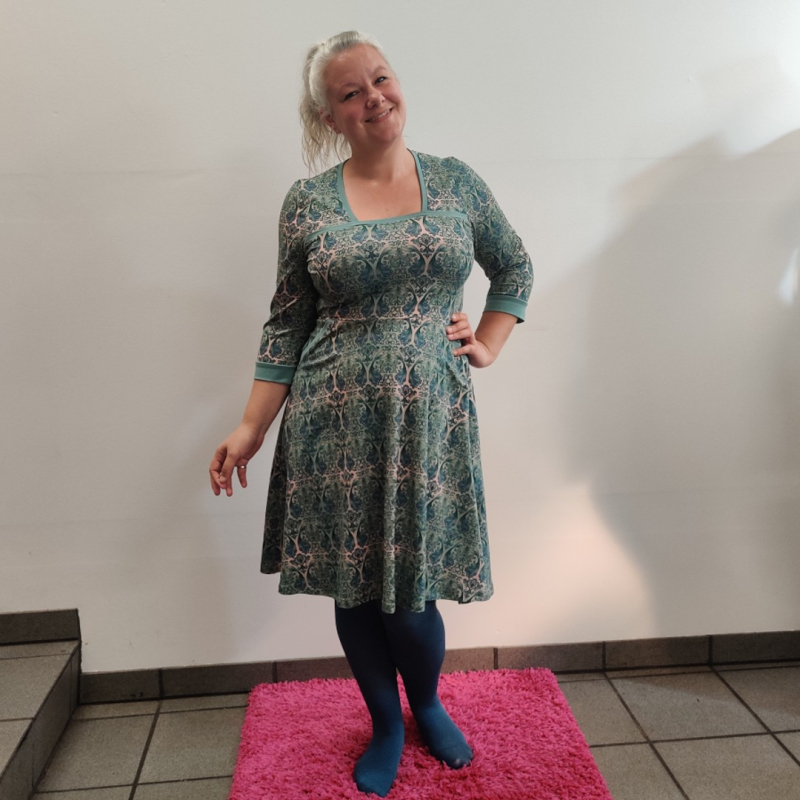 Plus Size Kjole Genkei Mint Baroque Fra Amamiko